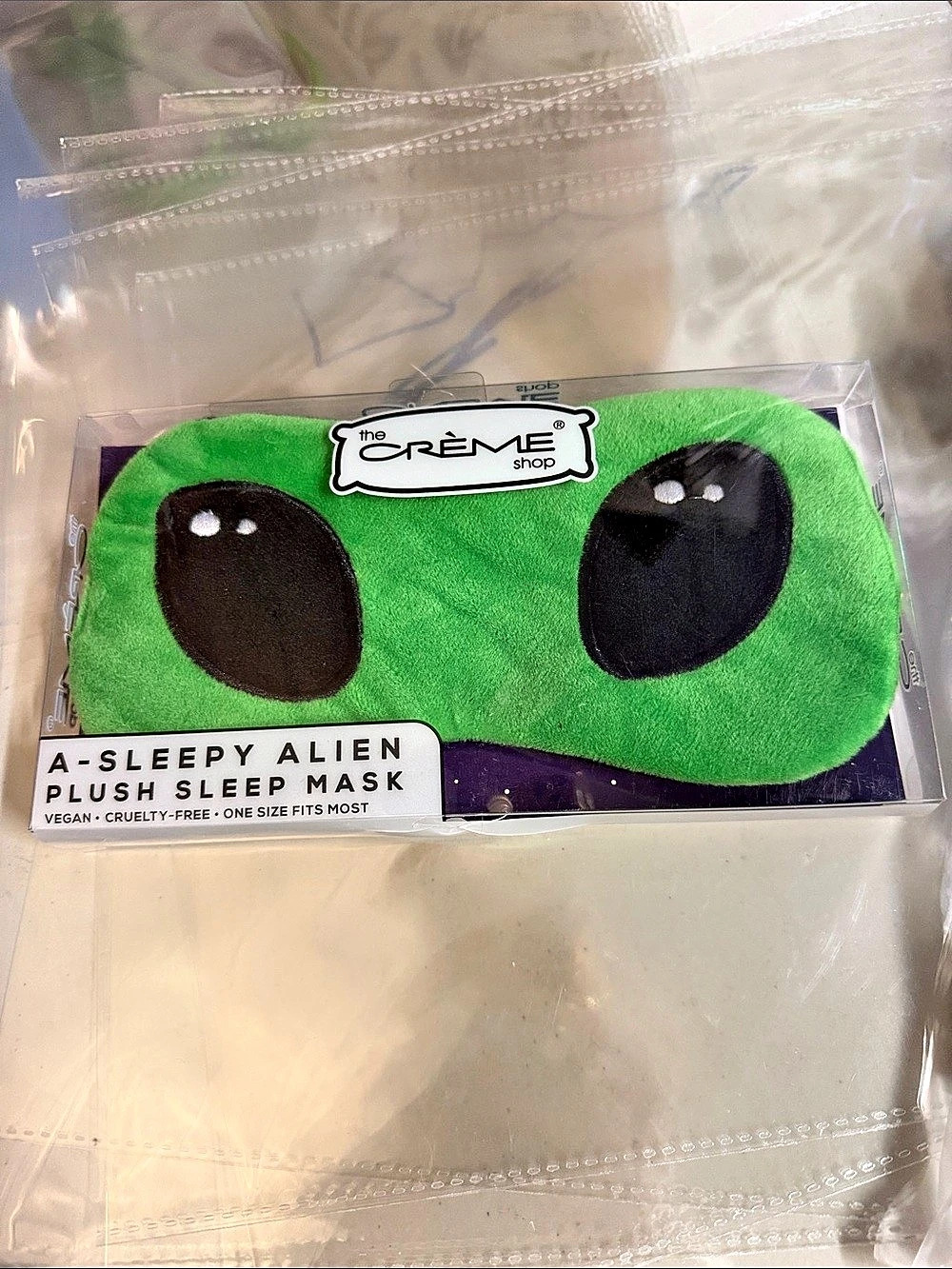 The Crème Shop A-Sleepy Alien Plush Eye Mask Plush Sleep Mask NWT in Green